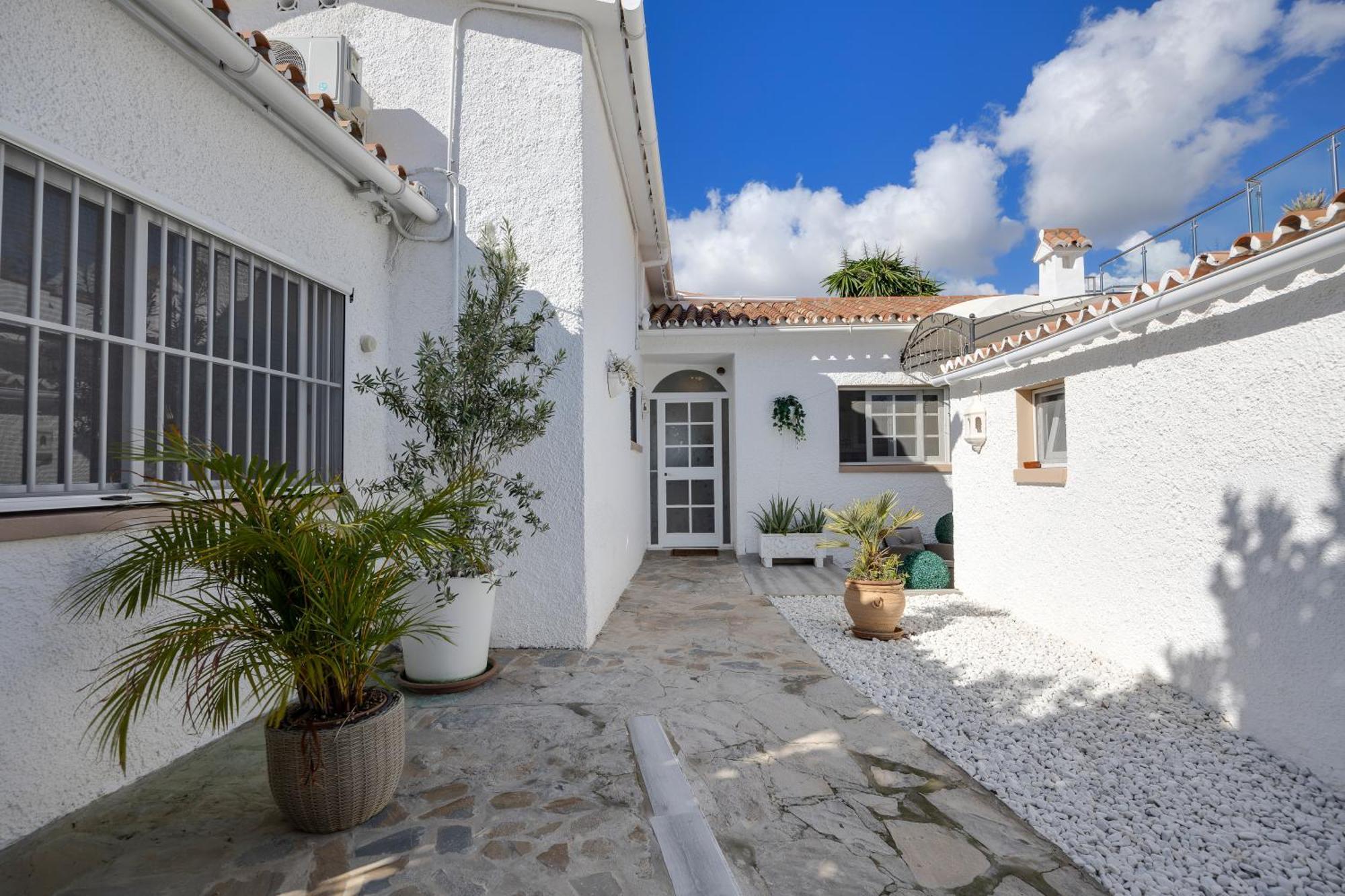 Villa Casacara Marbella Beachside Costabella -Spain Exterior foto