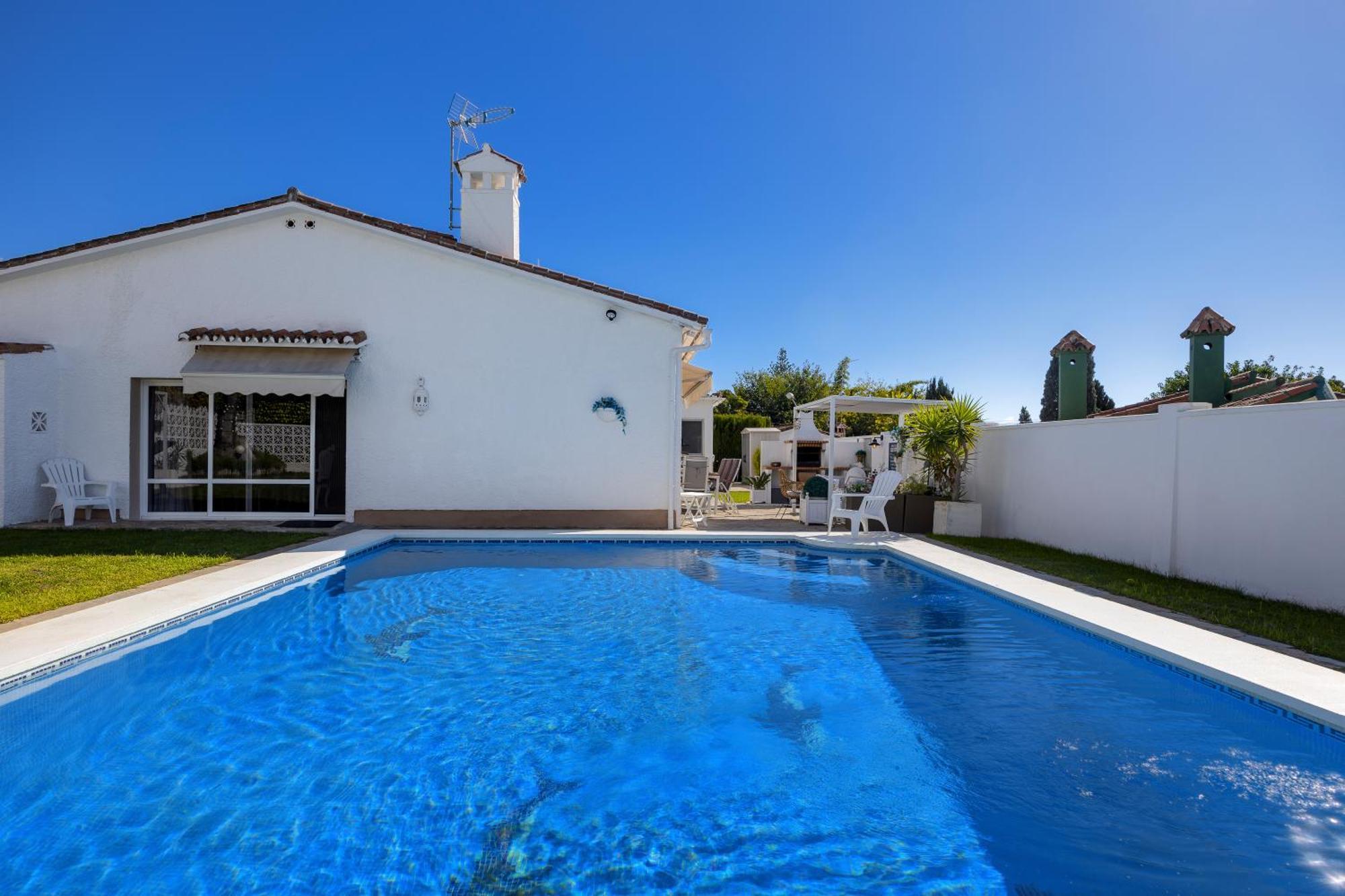 Villa Casacara Marbella Beachside Costabella -Spain Exterior foto