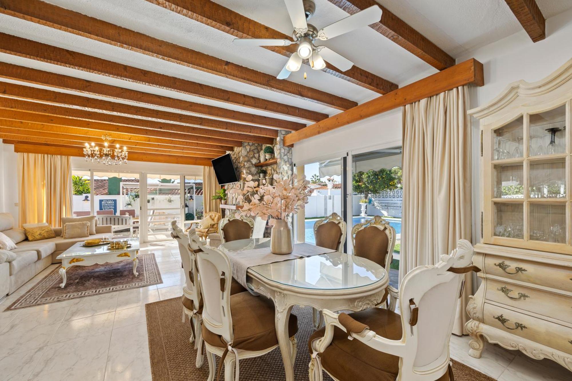 Villa Casacara Marbella Beachside Costabella -Spain Exterior foto