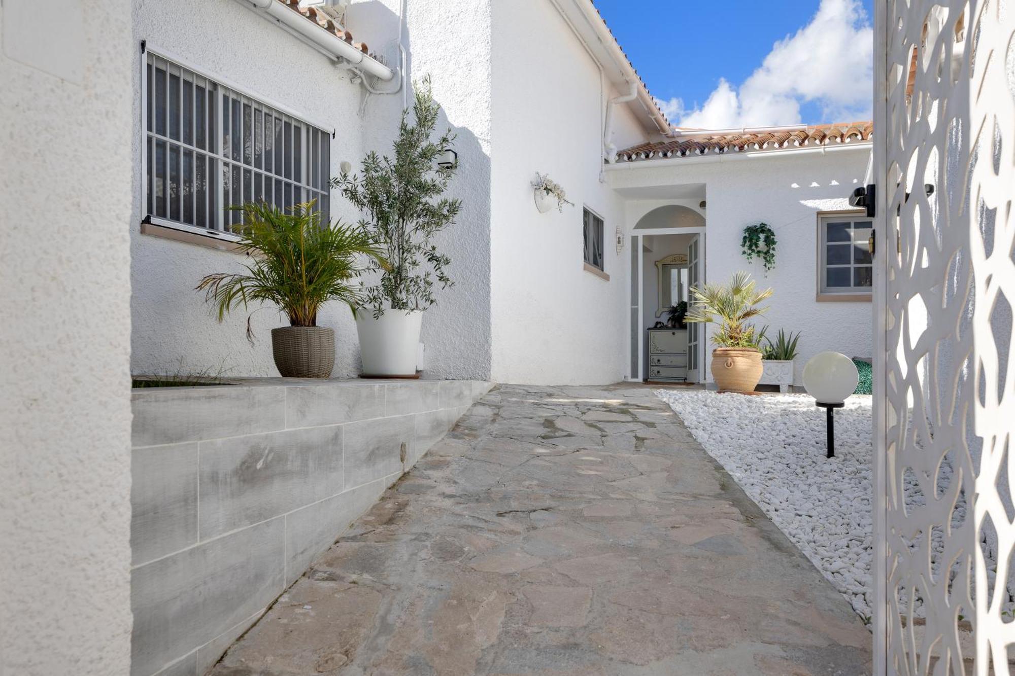 Villa Casacara Marbella Beachside Costabella -Spain Exterior foto